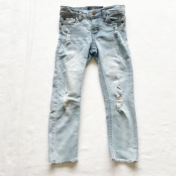 Lucky Brand Other - Lucky Brand Light Wash Distressed Jeans size 4/5